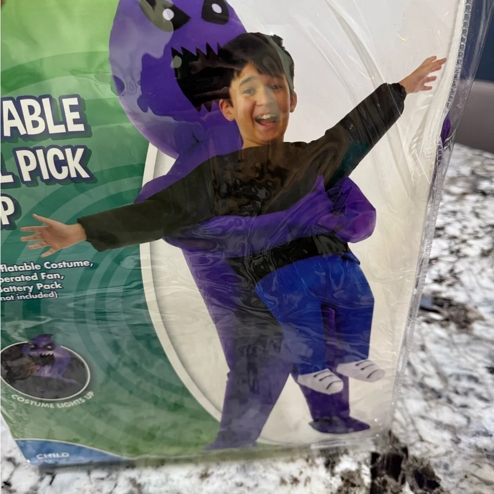 Inflatable Ghoul Pick Me Up Boys Halloween Costume